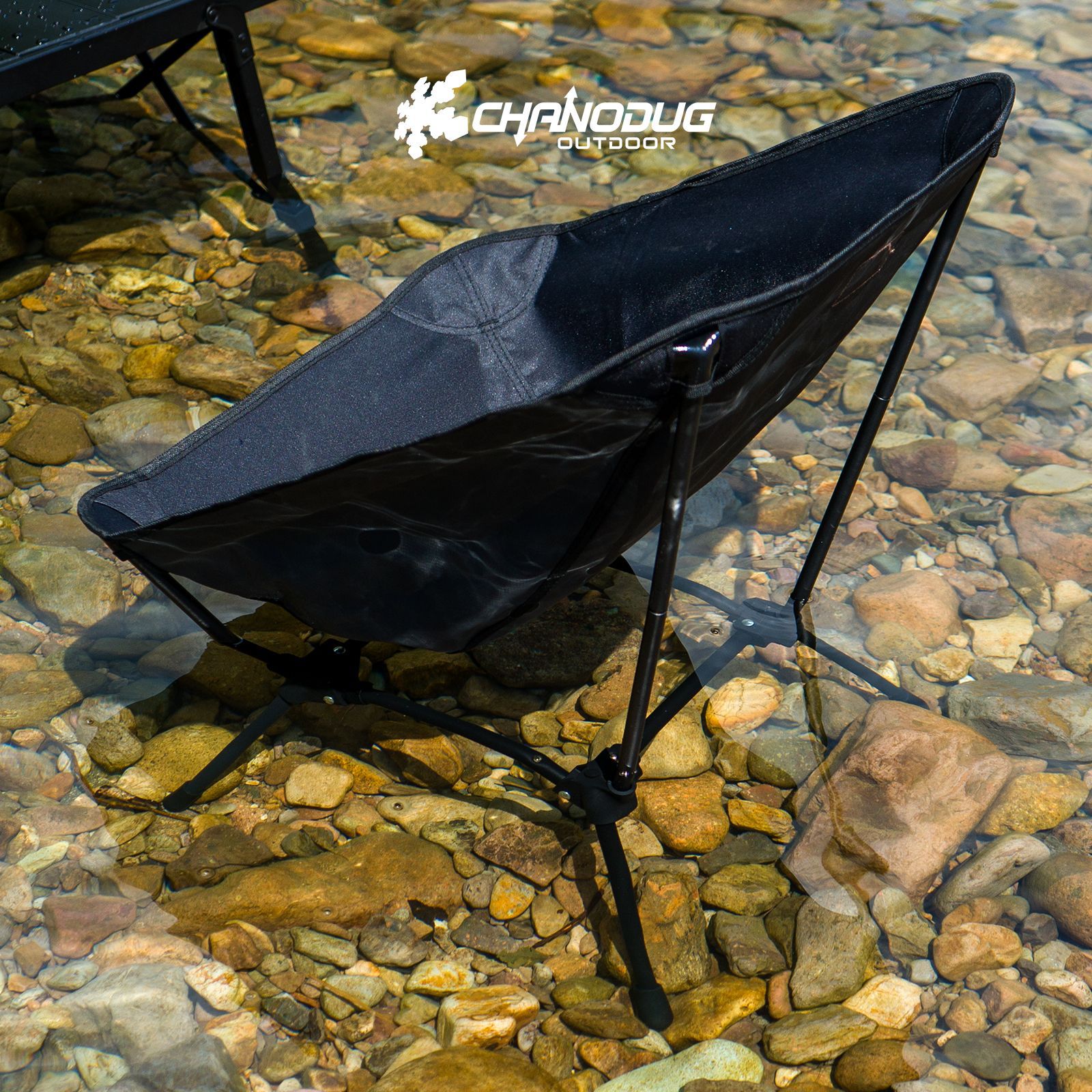 野营折叠桌椅实物图