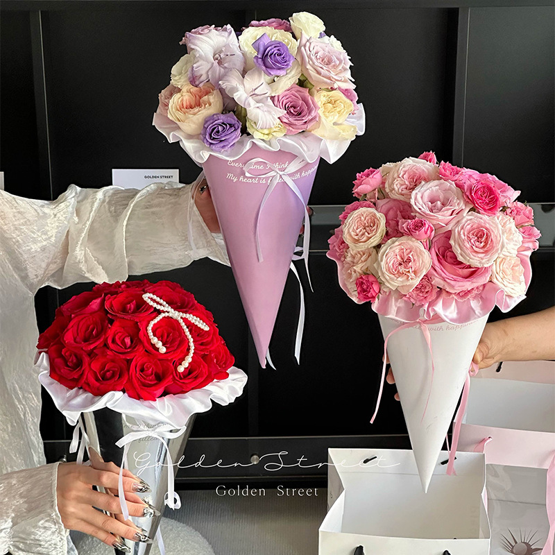 鲜花/雪梨纸/love氛围灯/伴手礼花盒/包装纸圣诞用品产品图
