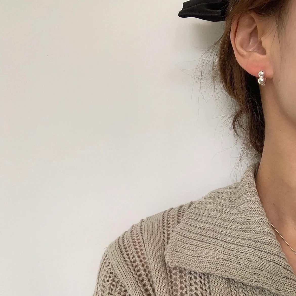 S925 Sterling Silver Spherical Earrings Niche Design Sense Fashion Personality Simple Temperament Commuter Everything Senior Buckle Female