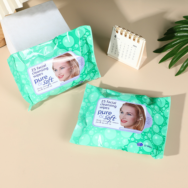 25 Pieces Of Portable Adult Hand And Mouth Wipes Disposable Non-Woven Beauty Bubble Printing Wipes Application Scenario