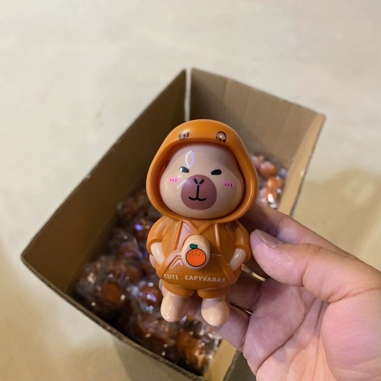 Tiktok Boom face changer into Capibala Face changer Gift keychain pendant cartoon face changer toy full figure
