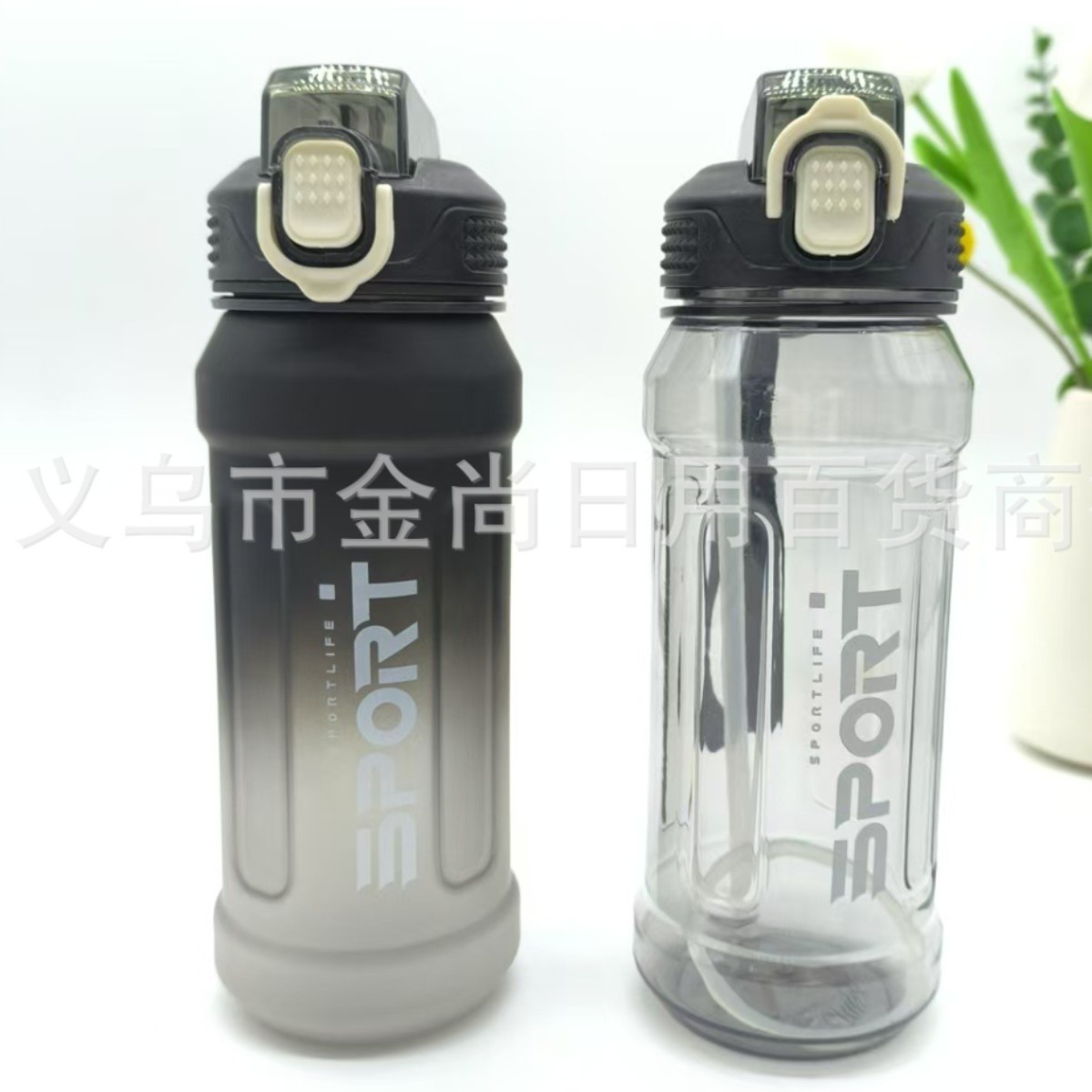 Wholesale large-capacity portable plastic cups with bouncy LIDS, plastic water cups, student outdoor portable sports water bottles, and gift cups full figure