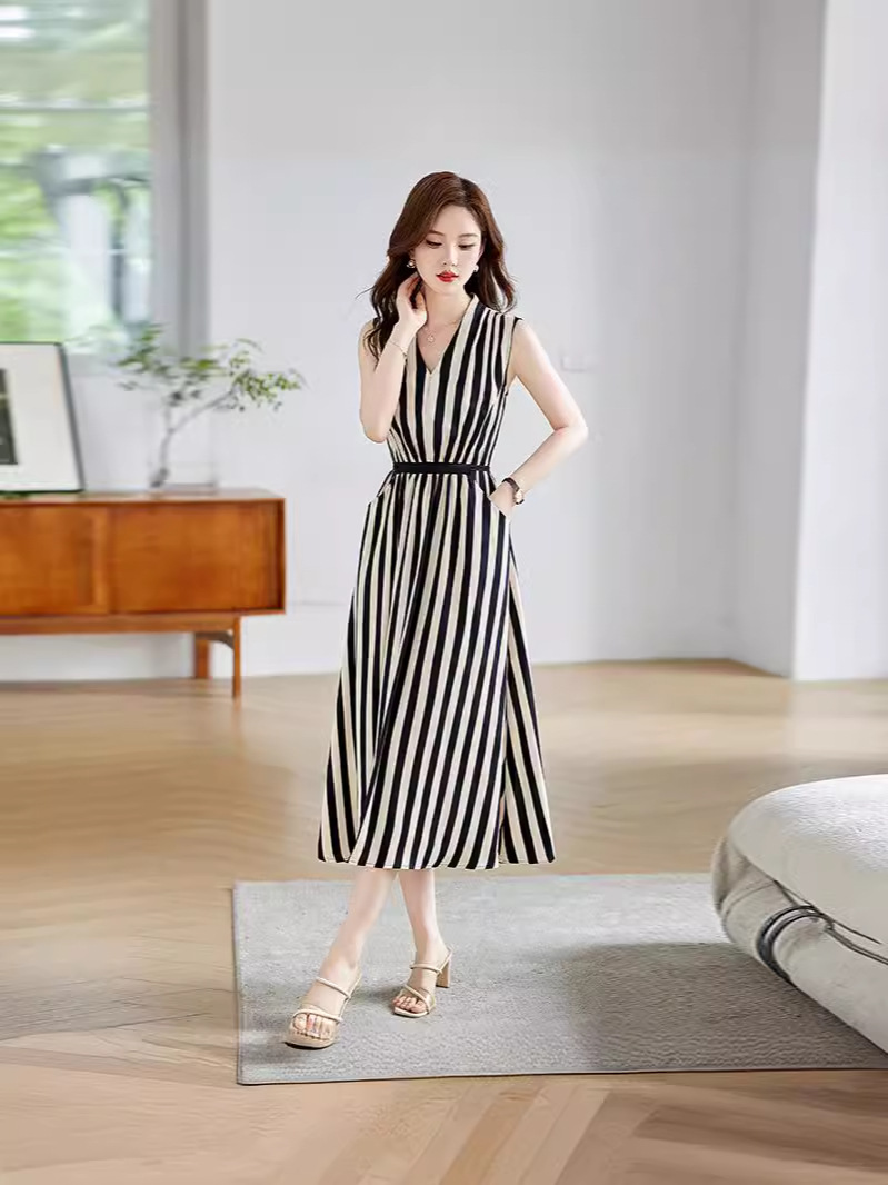 裙子/跨境连衣裙/连衣裙女/女裙/连衣裙白底实物图