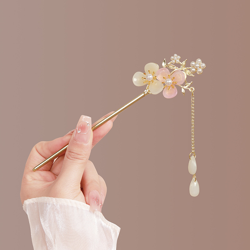 Chinese-style and trendy lilac hairpins for women with a high-end feel, ancient and new Chinese-style hairpins, tassel hairpins, updo hairpins, cheongsam and Hanfu headwear Specification image