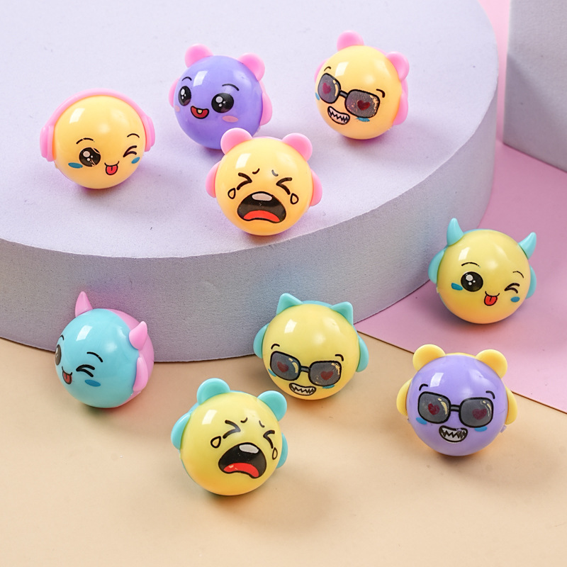 Creative mini untoppleable dolls, gifts for boys and girls in kindergartens, small student gifts, prizes, children's gifts, and fun toys Application Scenario