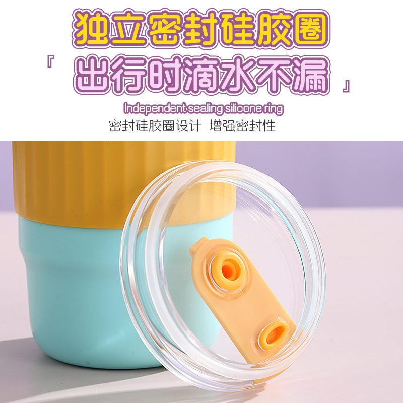New simple silicone anti-scald stainless steel insulated cup with built-in straw drinking cup, ins style insulated lock cold water cup Specification image