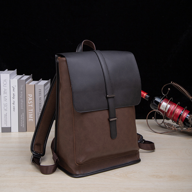Korean-style men's leather fashionable travel bag, schoolbag, casual men's bag, fashionable and trendy retro computer backpack details Picture