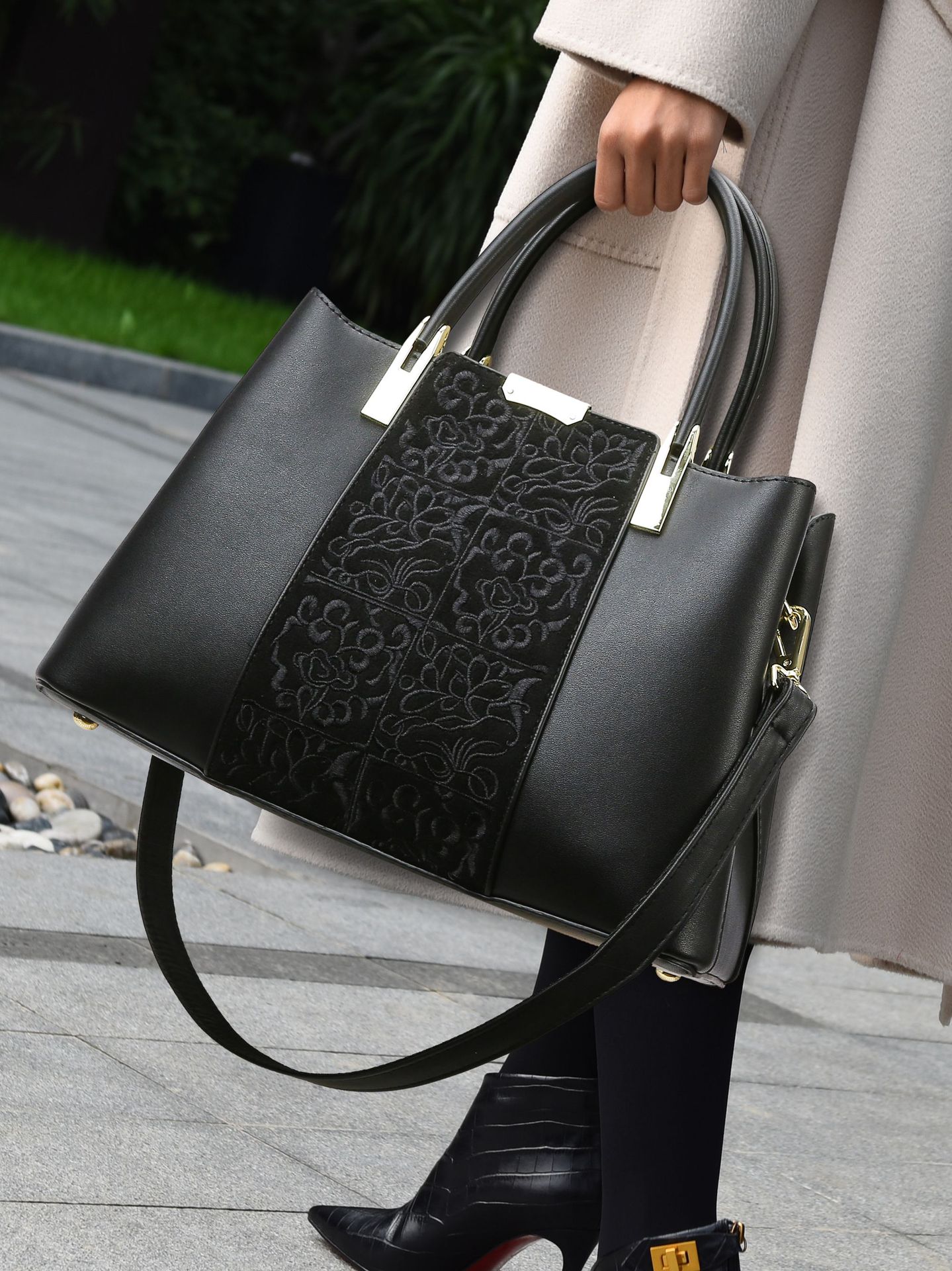 女士手提包时尚大容量托特包女新款高级感妈妈包上班通勤单肩女包详情18