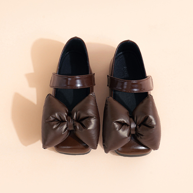 New Korean style girls' and children's leather shoes for autumn and winter 2024, soft-soled shoes with bows, anti-slip and fashionable single shoes for babies Item Picture