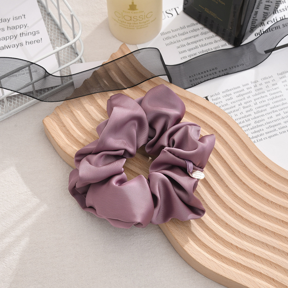 شعر ذو شعر منبسط، شعره منيق، وحبل امعاء الخنزير Specification image