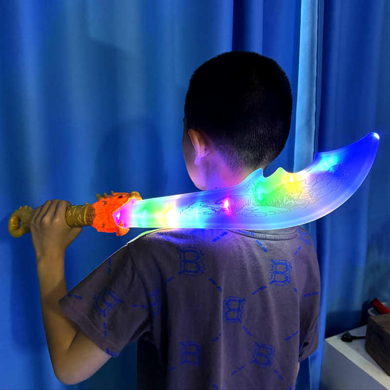 新款儿童刀剑七彩激光剑男孩夜市摆摊网红音乐龙虎刀模型夜市摆摊