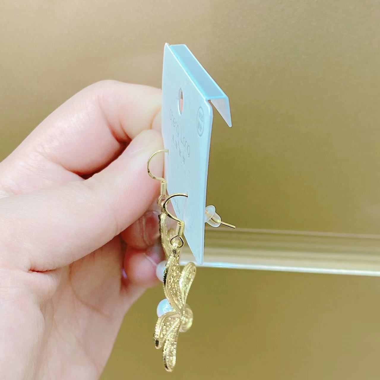 【 Silver Needle 】 Summer Golden Transparent Grey Crystal Women's Earrings with Chinese-style floral pearls, a hot bestseller in live-streaming by Internet celebrities Specification image