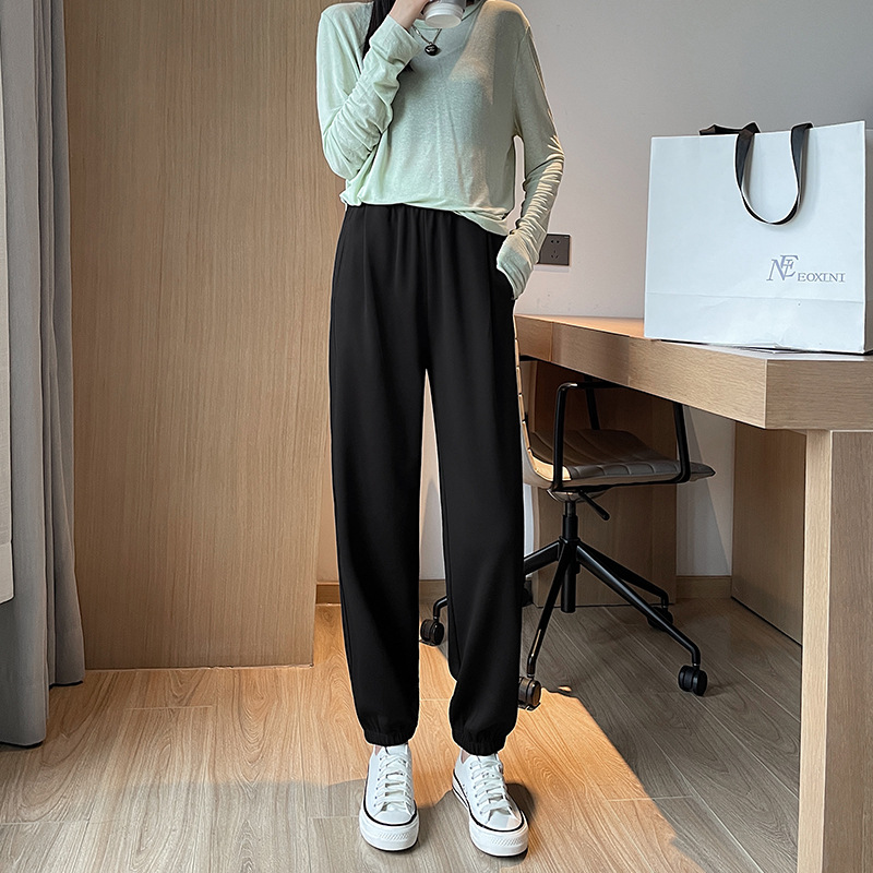 【 Twill cotton skinny pants for Women 】 Grey sportswear pants for women, loose, casual and slimming in autumn, Harun sweatpants, lantern pants Application Scenario