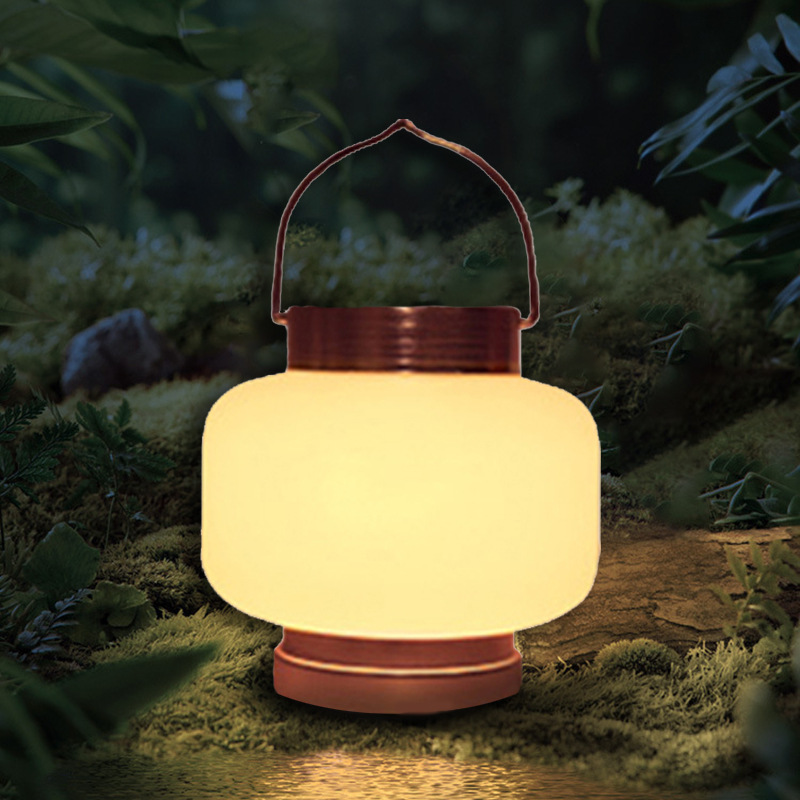 مصابيح Solar Light المحمولة بالطاقة الشمسية المحمولة في الهواء الطلق والمصابيح المحمولة المزودة بمصابيح الدايود المبتعث للضوء، ومصابيح التخييم في الفناء Application Scenario