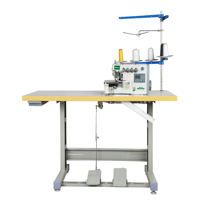 Brand-new ultra-high-speed four-wire and five-wire computer-driven automatic wire cutting, foot lifting and pressing, household and industrial lockstitch, overlock and edge wrapping machine Item Picture
