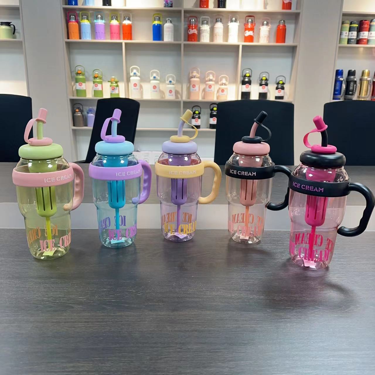Wholesale Dudu cups, high appearance level ice cube cups with straws, large-capacity water cups, tea-water separation plastic cups, summer cups