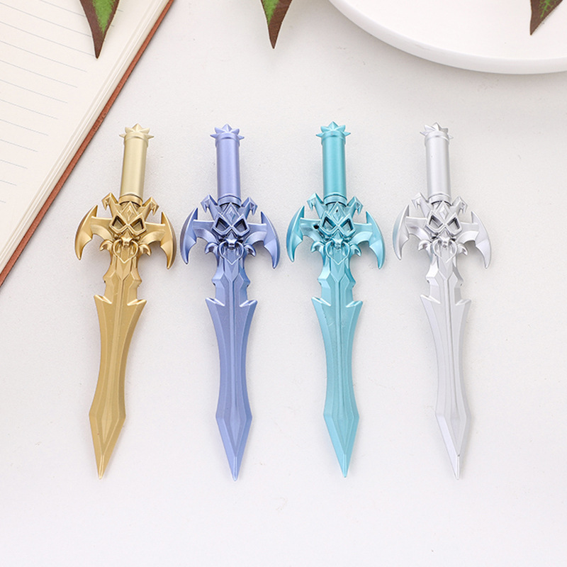 创意文具宝剑/可爱兵器造型/动漫学生水笔产品图
