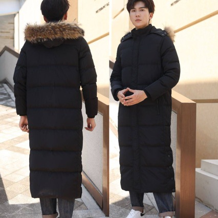 Winter long down jacket for men, oversized, lengthened and thickened, reaching knee-length, minus 30 degrees Celsius. The overcoat keeps warm up to the ankles details Picture