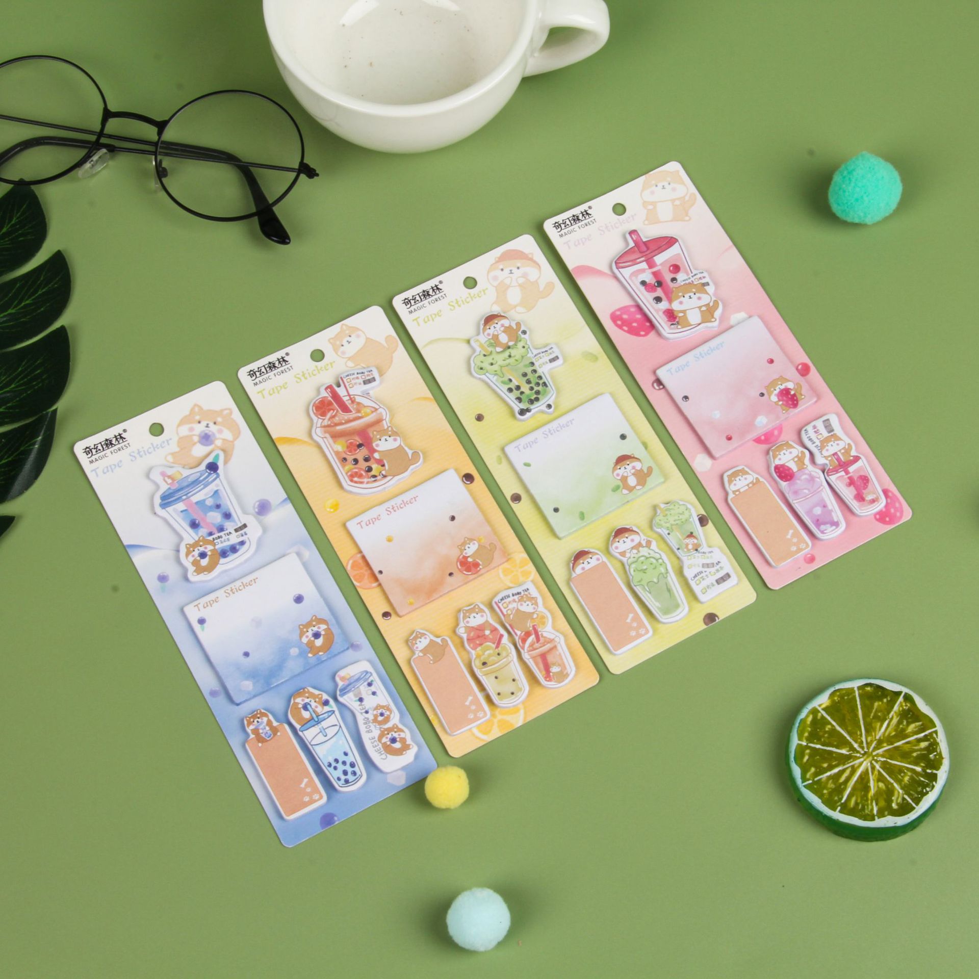 Creative cartoon sticky note notebook, sticky note, sticky note three-in-one, cute cartoon Japanese-style sticky note notebook Application Scenario