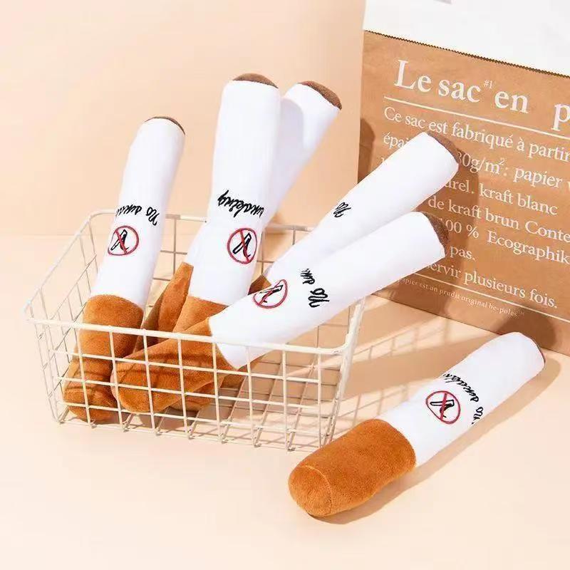 新品宠物毛绒玩具耐咬磨牙香烟抱枕可爱造型宠物玩具