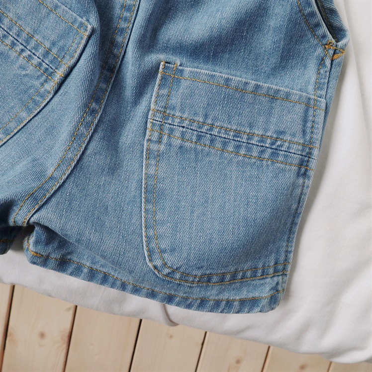 【 Pick Up 】 Korean baby and children's denim overalls and shorts for spring and summer, new styles of casual pants for boys, girls and babies Application Scenario