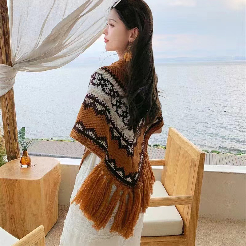 Chales étnicos chales de lijiang fuera de la línea qinghai chuan tibetan chales de viaje caliente y versátil toalla triangular fabricantes Item Picture
