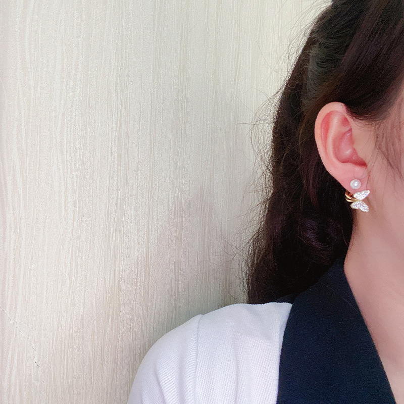 Obi's new butterfly pearl S925 silver needle high-grade earrings wholesale temperament fashion women earrings all match Specification drawing