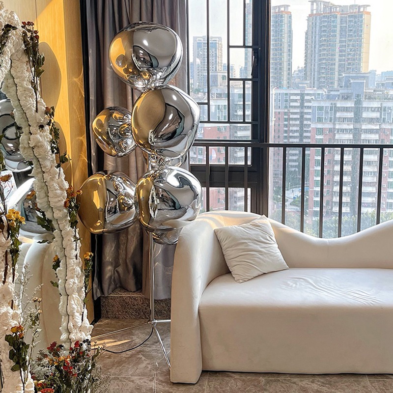 Designer volcanic lava light luxury floor lamp, a high-end living room, bedroom sofa, hotel and villa atmosphere standing lamp details Picture
