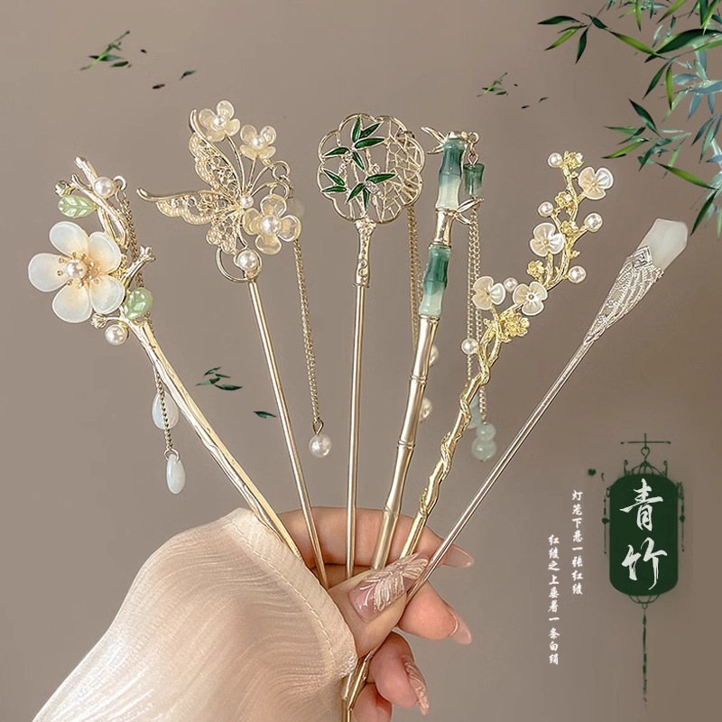 盘头插梳醋酸/紫色毛绒发圈/醋酸发叉/步摇头饰/发钗细节图