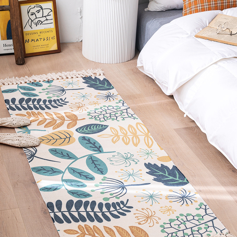 Nordic Cotton Linen Long Mat Bedroom Bed Bed Foot Mat Living Room Sofa Coffee Table Hand-Woven Fringed Carpet Machine Washable Application Scenario