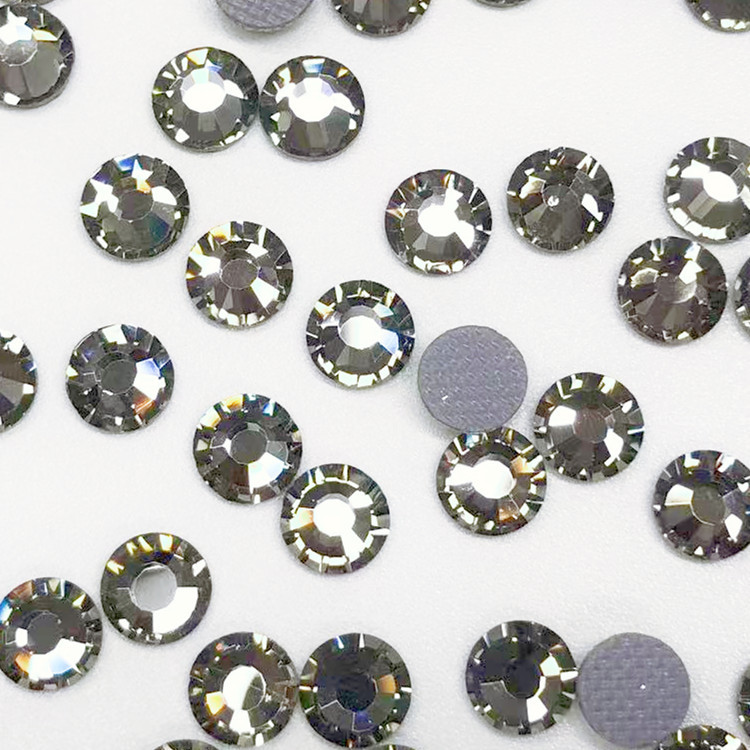 Hot Drill Manufacturers Wholesale High-Grade Hot Drill Ss20 White Ab Magic Color 12-Sided Boutique Hot Drill Map Hot Bottom Flat Bottom Drill Item Picture