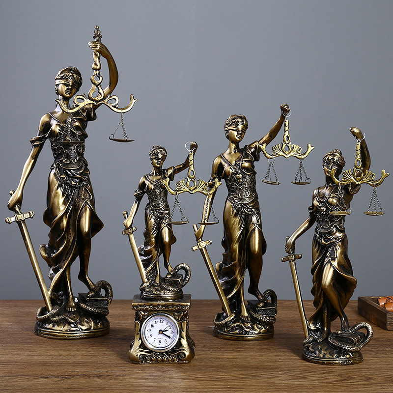 Custom imitation statue statue of bronze goddess Themis Lawyer's office judicial fairness justice balance decoration