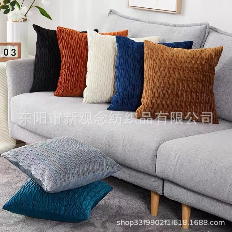 Wholesale of simple and light luxury geometric cut flower pillowcases, velvet cushion covers, Dutch fleece geometric twist cushion covers