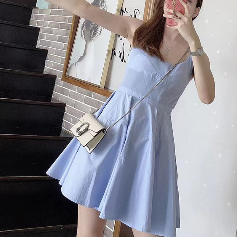 连衣裙 极简风 2022春夏收腰显瘦无袖露背A摆法式气质连衣裙女