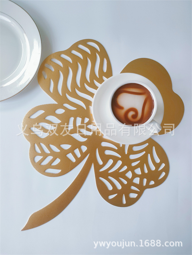 PVC镂空花朵四叶草餐垫防水防滑咖啡杯垫餐具隔热保护装饰垫图