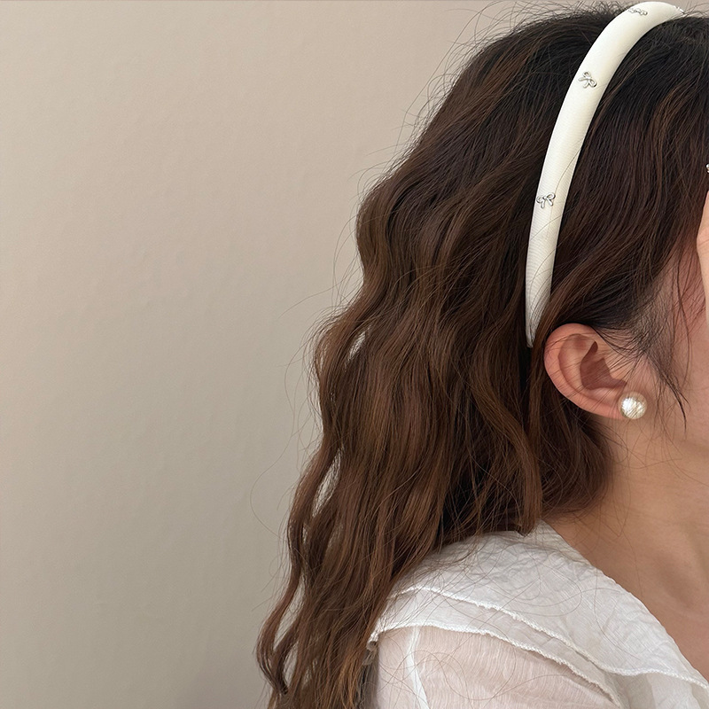 New Korean-style narrow style silver bow solid color fabric sponge high head band headband for women details Picture