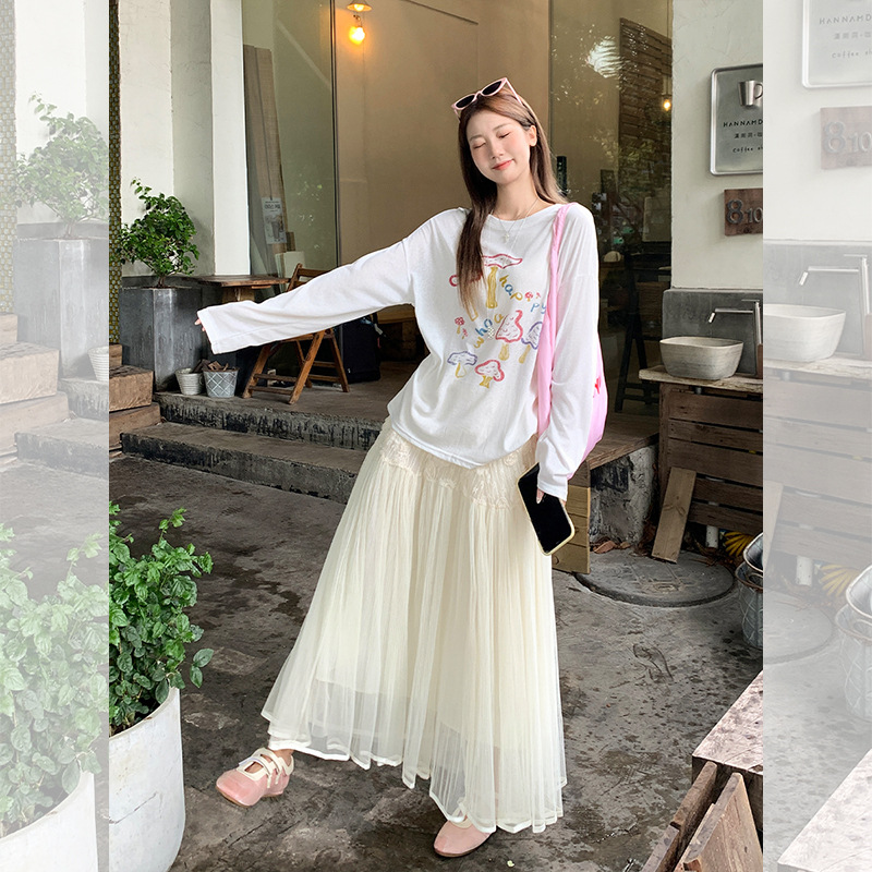 ملابس الربيع الربيعية الرخوة البيضاء Item Picture