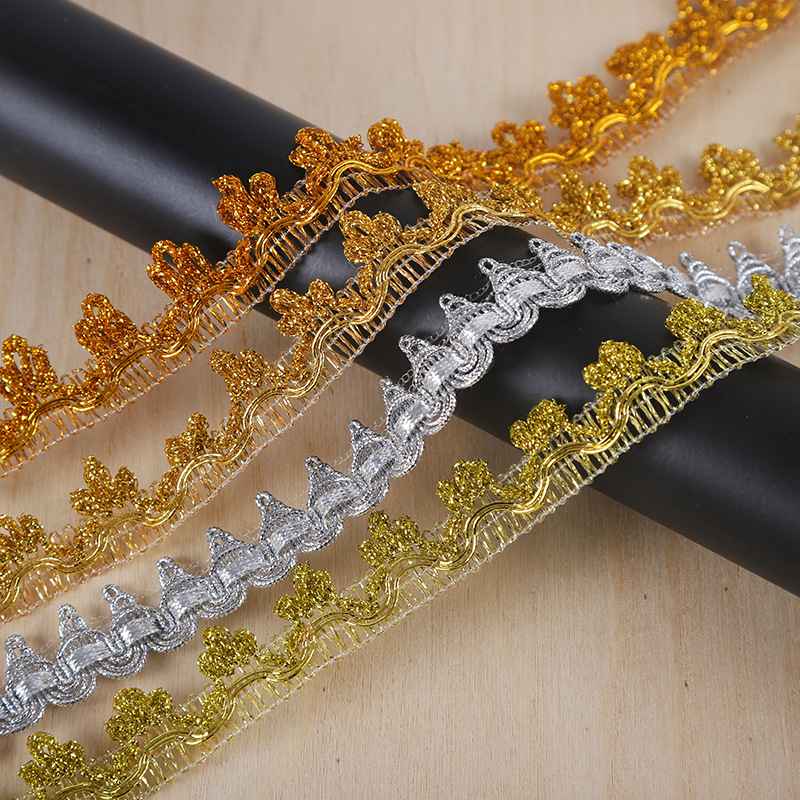 New Miao ethnic lace iridescent crown small tooth mouth clothing accessories, small seven-color small mountain peak gold and silver thread small mountain lace Specification image
