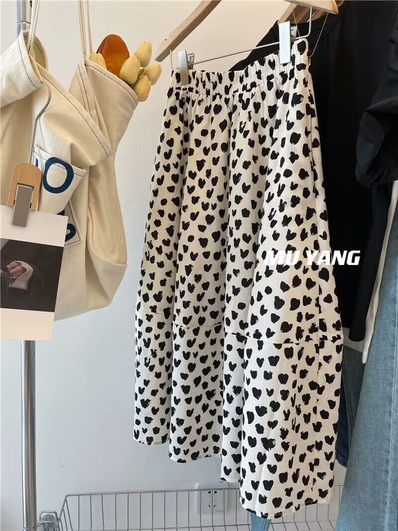 Verano 2023 corea de buen aspecto de dos colores corazón brácteas falda paraguas falda de cintura alta slim estampado vestido de mitad de moda details Picture