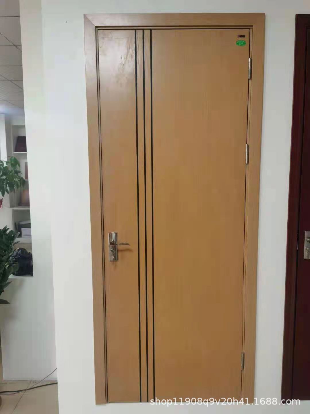 Factory direct sales and wholesale of grade A and B steel-wood fireproof doors, fireproof wooden doors for hospital, hotel and hotel engineering rooms Application Scenario