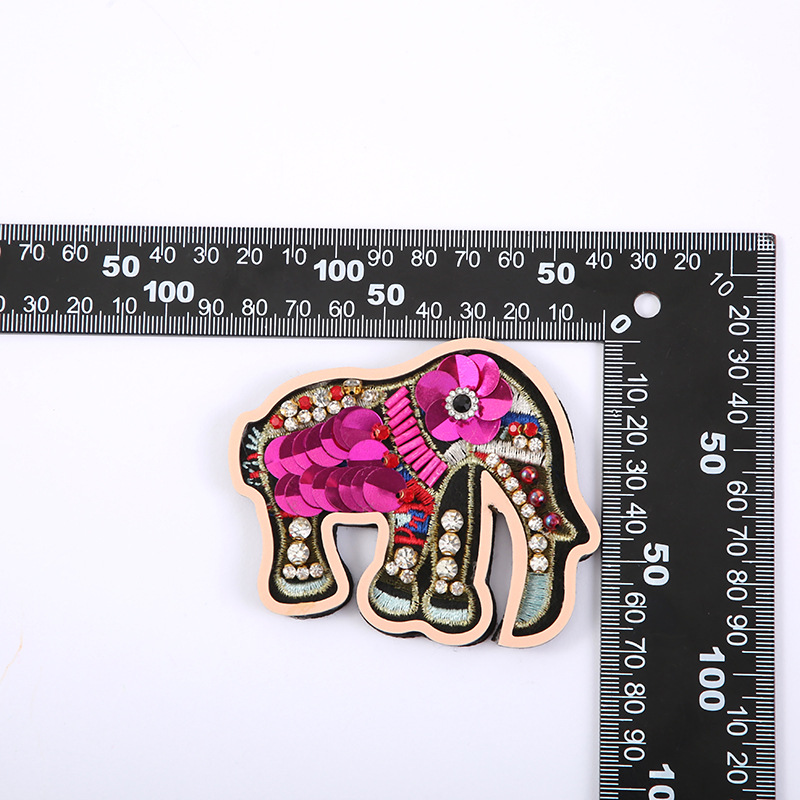 Handmade Beaded Cartoon Animal Diy Cloth Patch Brooch Plate Stage Performance Clothing Accessories Wholesale details Picture
