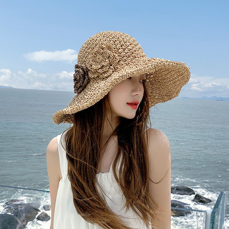 Wholesale of summer beach hats for women wearing straw hats, foldable sun protection wide-brimmed seaside fashion vacation sun hats and sun hats