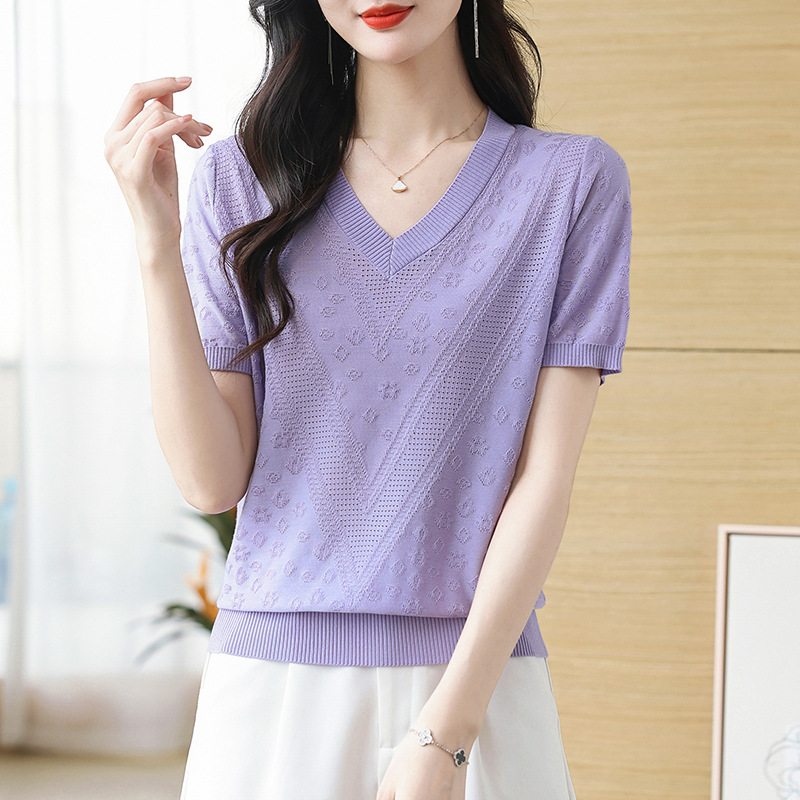 Lyocell Tencel top V-neck thin knitted sweater solid color short-sleeved T-shirt for women 2024 new style mom summer clothing consignment
