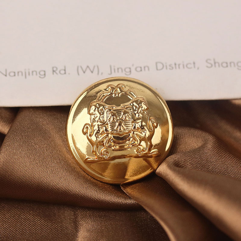 New QQ metal buttons for fashionable men's and women's suits, sweaters, cardigans, and golden coat and trouser buttons Specification image