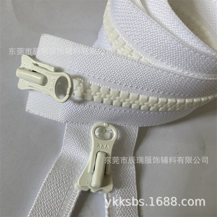 YKK树脂胶/拉链细节图