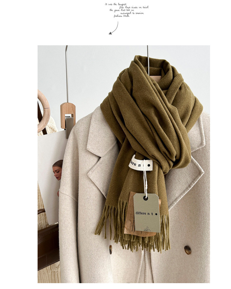 新款300克纯色仿羊绒围巾女冬季高级感 爆款百搭羊绒手感流苏披肩详情10