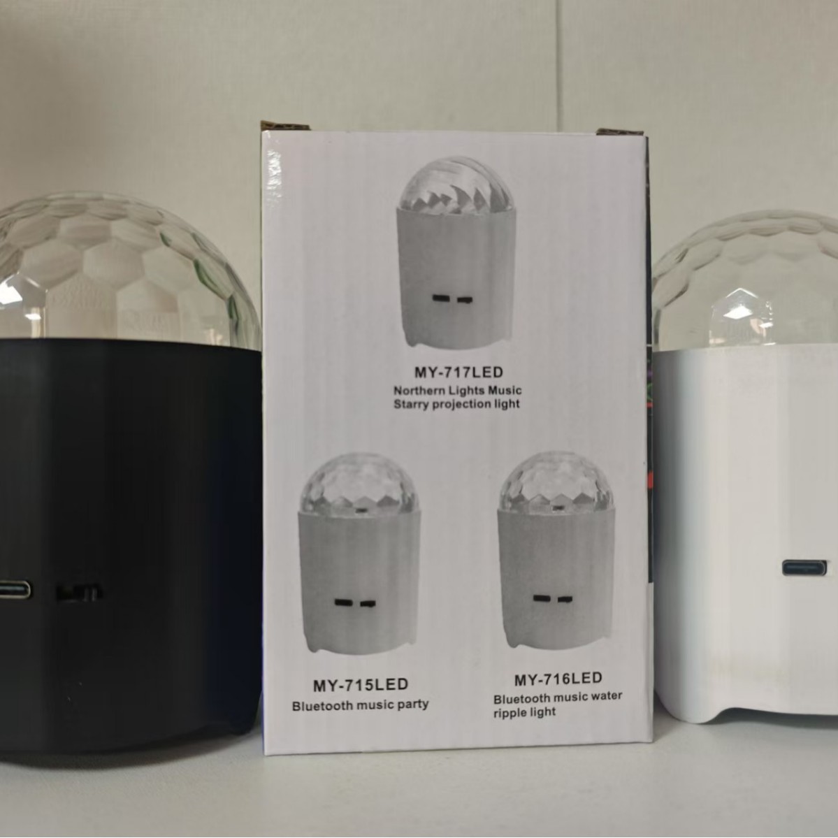 跨境外销爆款充电蓝牙音响舞台灯车载水纹投影跨境室内投影灯具亚