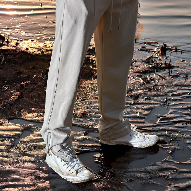 Wholesale and free distribution of Xinjiang long-staple cotton pants with 23 zipper legs for casual drawstring sports men's sweatpants Application Scenario