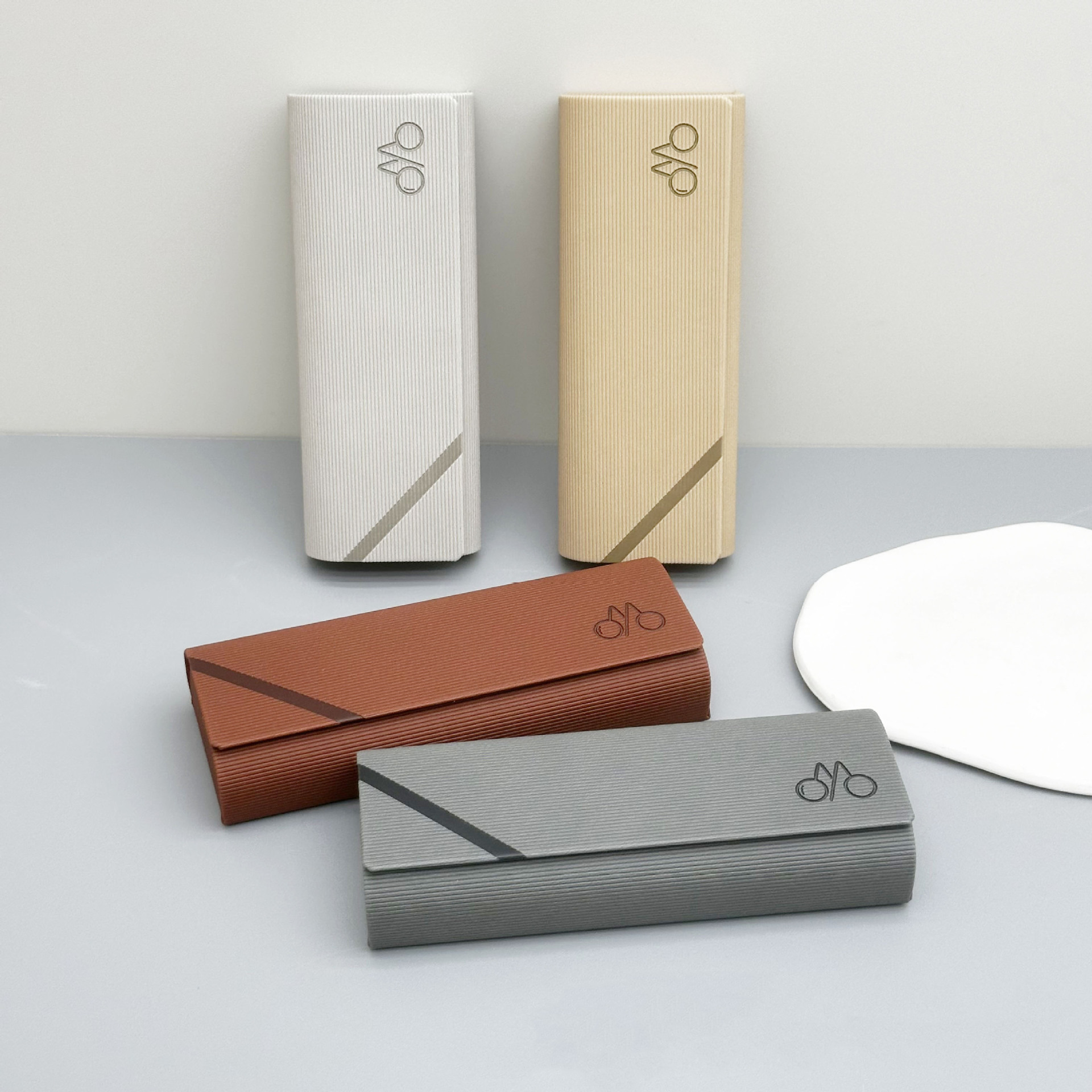 眼镜盒/眼镜袋/龙缘眼镜包装/pvc眼镜盒/拉钩眼镜盒产品图