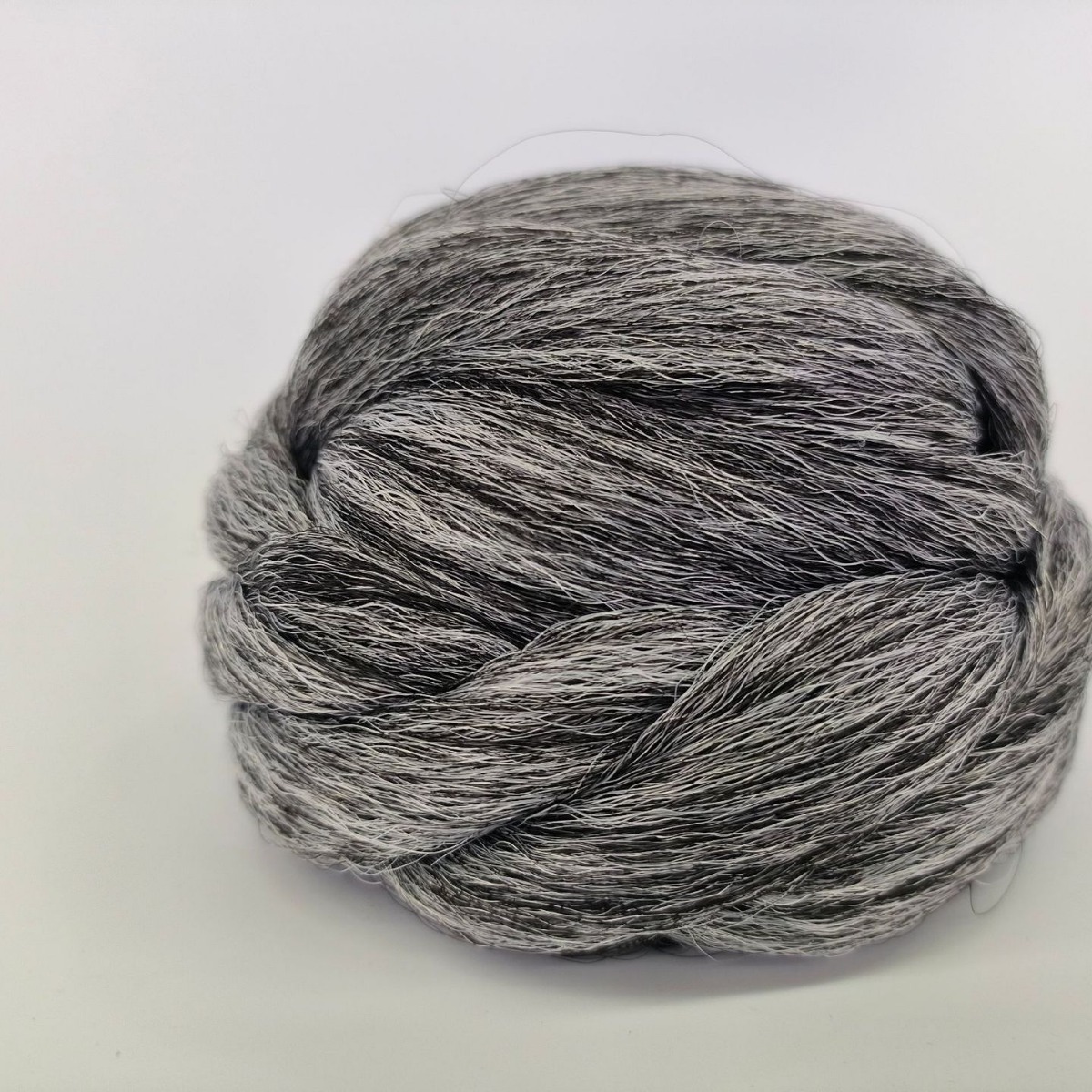 Black, silver and white wig, princess of a thousand gold, wedding dress style, Hepburn bun hair ring, bride's false hair bag #44 details Picture